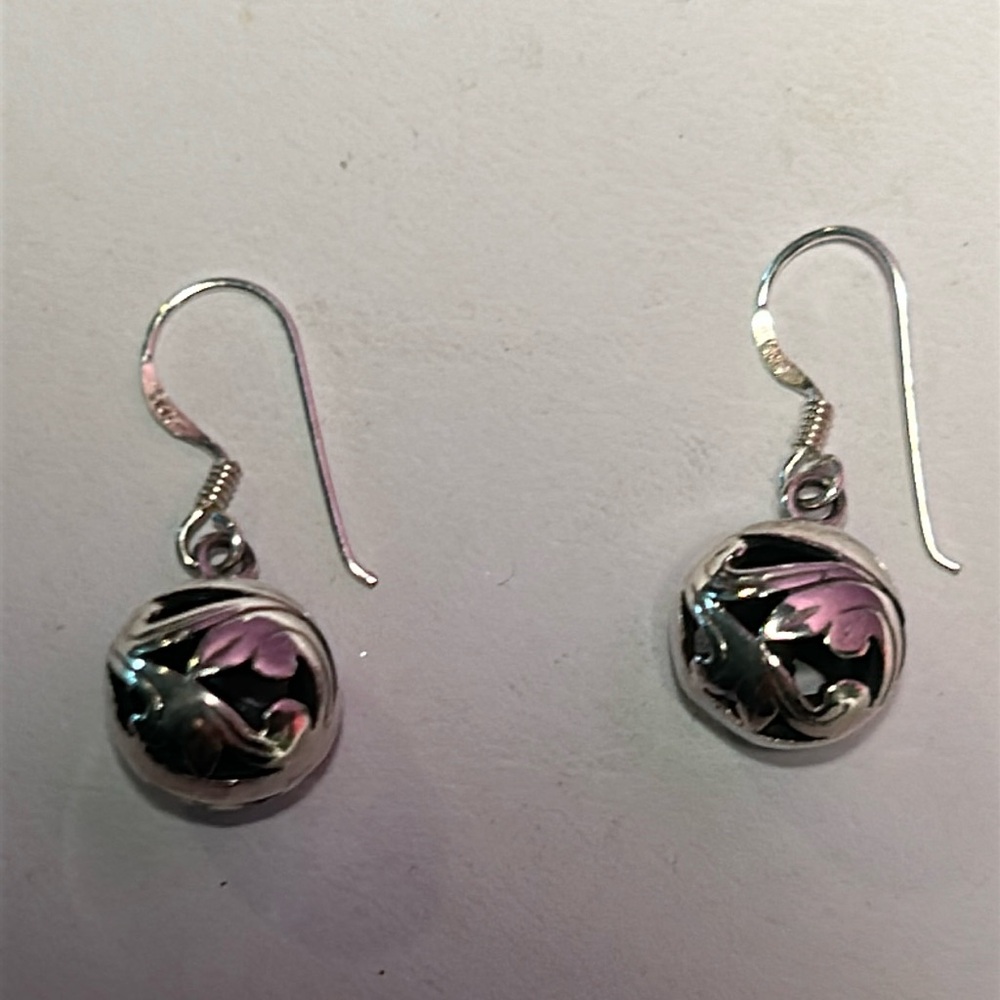 Silpada SIMPLE DELIGHT Filigree Ball Earrings - Picture 3 of 8